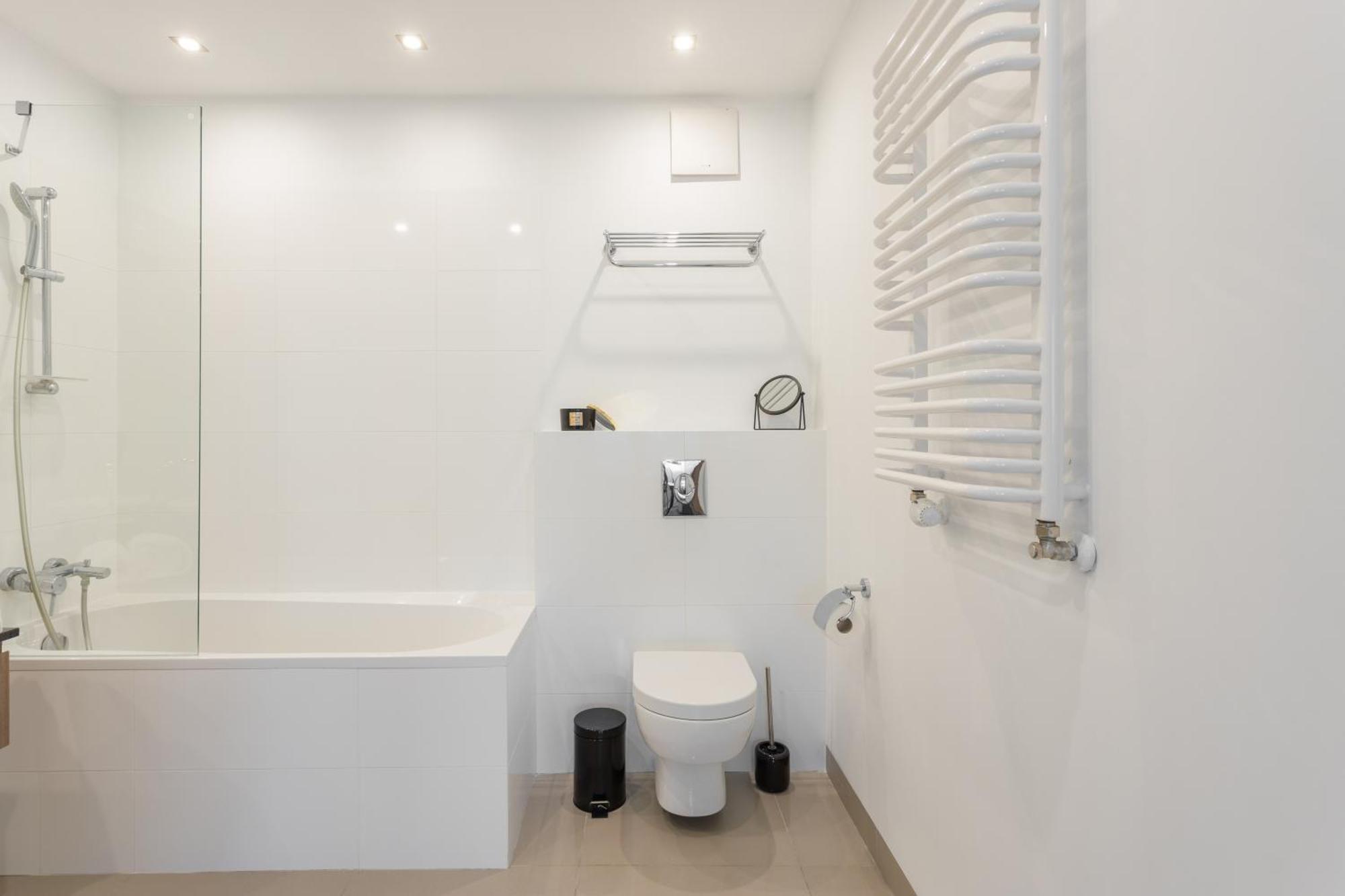 Golden Apartments Warsaw - Browary Warszawskie - Luxury & Cozy Apartments - Oxygen Residence- Wronia المظهر الخارجي الصورة